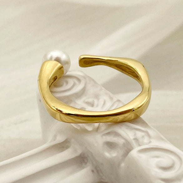 Wholesale Jewelry Freshwater Pearl Irregular Shape Ring For Women Stainless Steel Electroplated