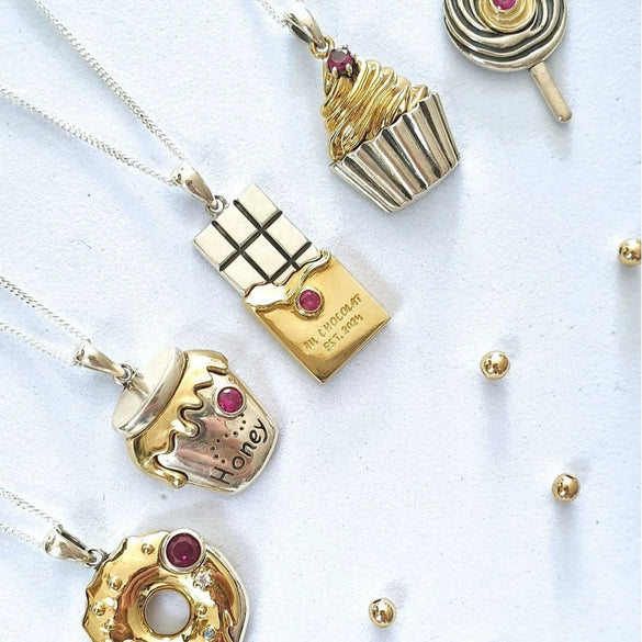 Wholesale Jewelry Fruit Food Style Geometric Donut Copper Pendant Necklace Inlaid With Colored Zircon Electroplated