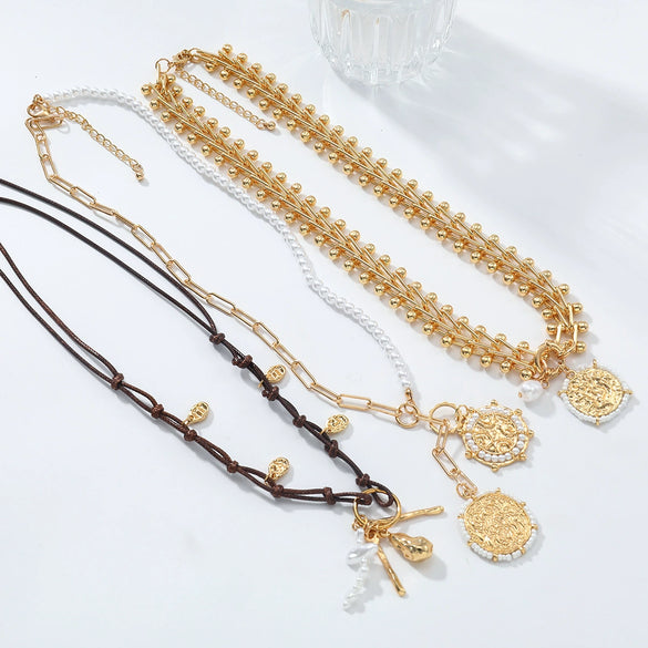Wholesale Jewelry Geometric Animal Zodiac Imitation Pearl Pendant Zinc Alloy Electroplated Multilayer Badge Necklace For Ladies
