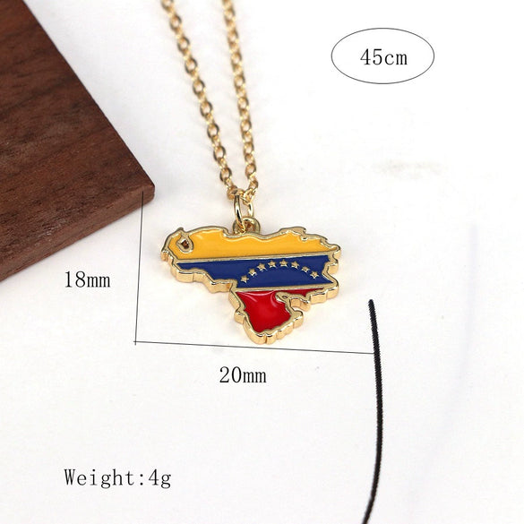 Wholesale Jewelry Geometric Copper Titanium Steel Zirconia Clavicle Chain Necklace