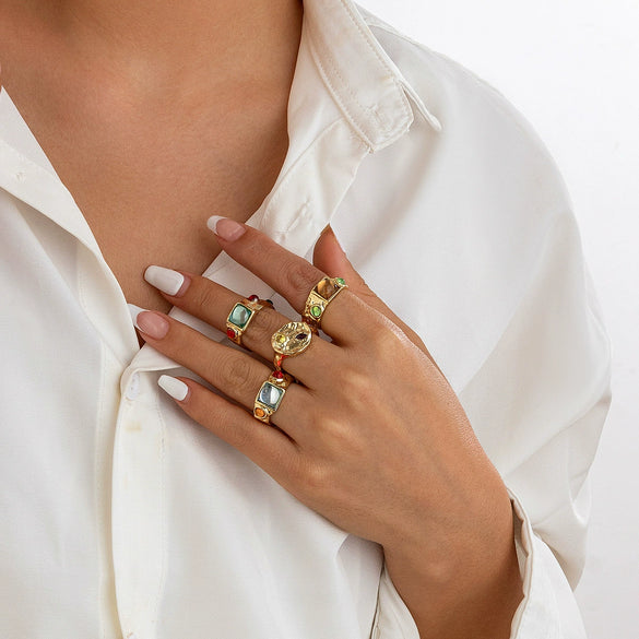 Wholesale Jewelry Geometric Gemstone Inlaid Alloy Ring With Electroplating Treatment For Women