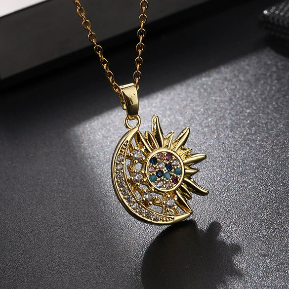 Wholesale Jewelry Geometric Sun Pendant Necklace Copper Electroplating The Crown Style Ochain