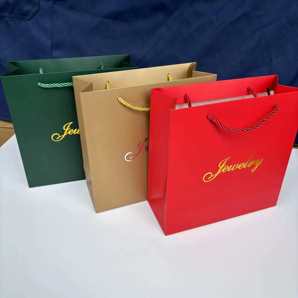 Wholesale Jewelry Gift Bag Made Of High Quality White Cardboard