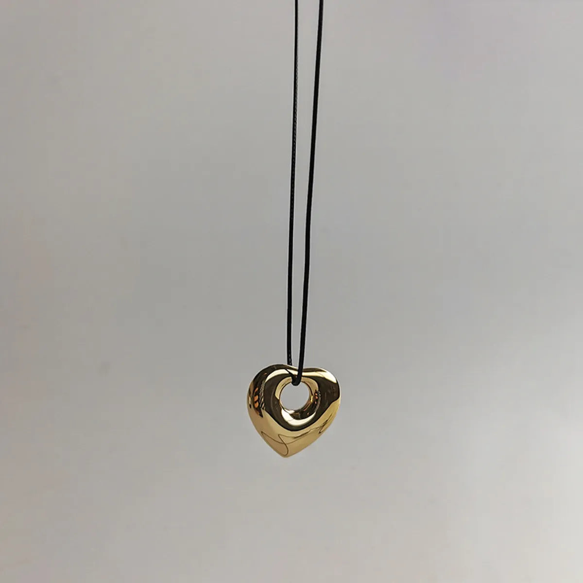 Wholesale Jewelry Hip-Hop Simple Style Heart Shape Titanium Steel Polishing Pendant Necklace