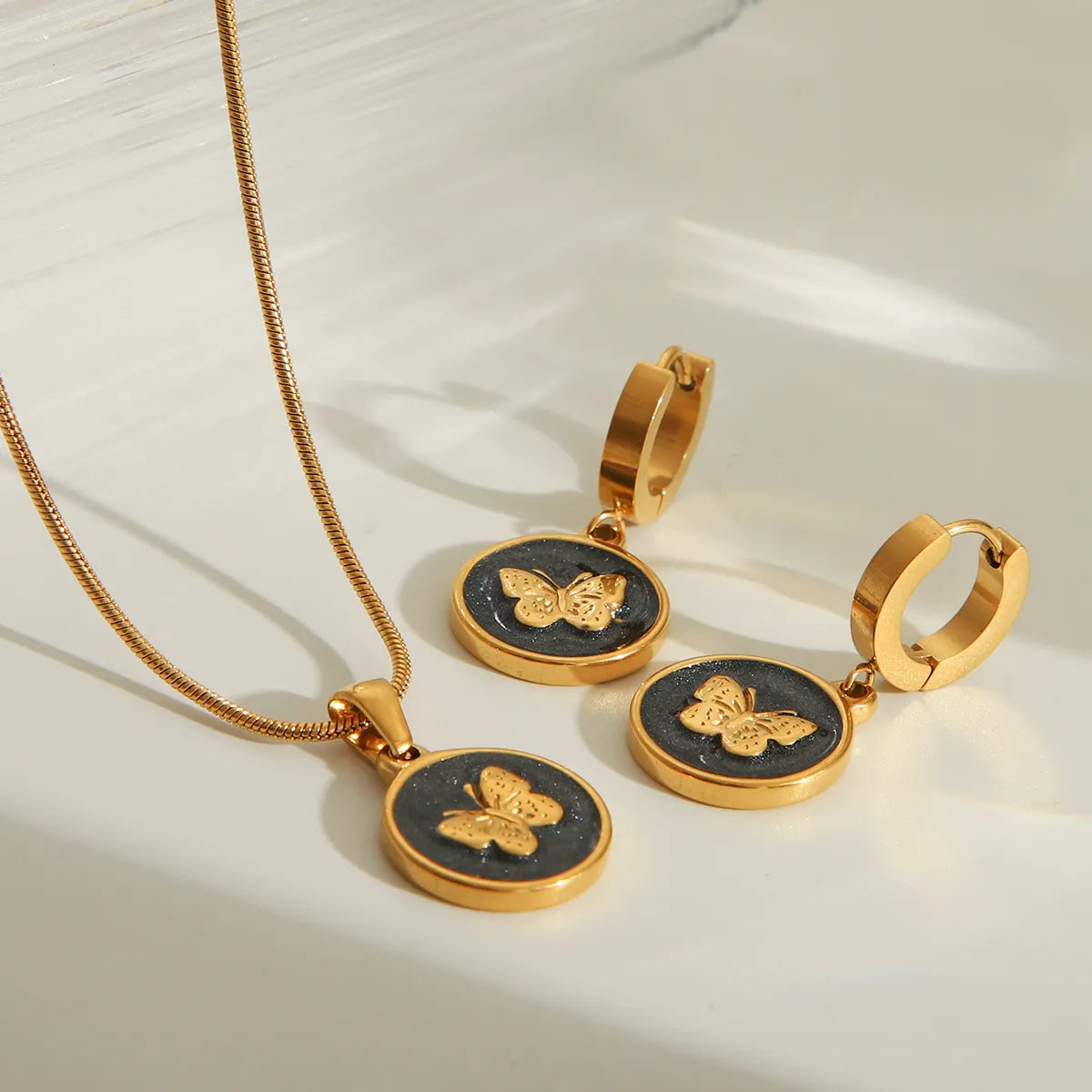 Wholesale Jewelry IG Style Commute Round Butterfly 304 Stainless Steel 18K Gold Plated Enamel Jewelry Set