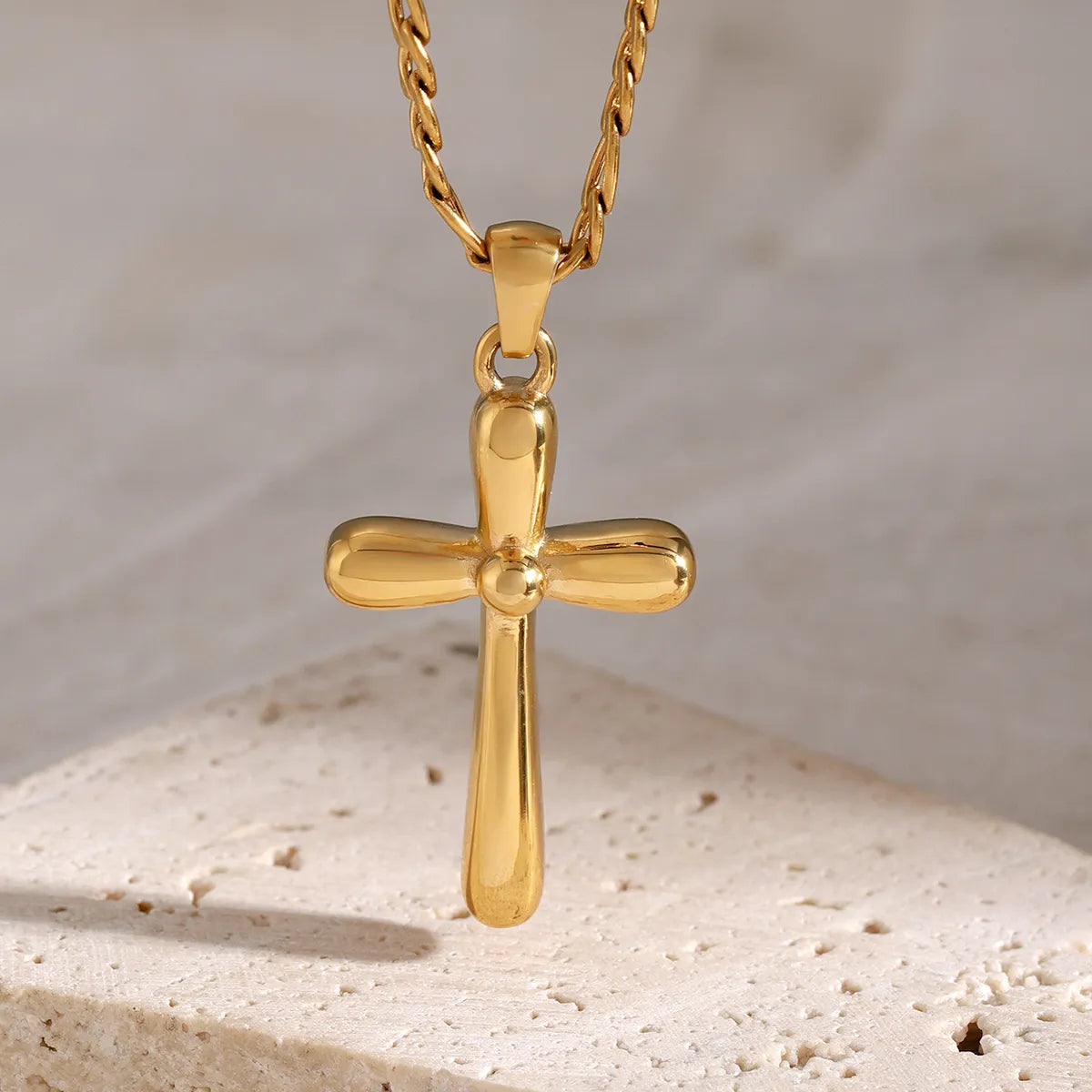 Wholesale Jewelry IG Style Cross 304 Stainless Steel 18K Gold Plated Plating Pendant Necklace