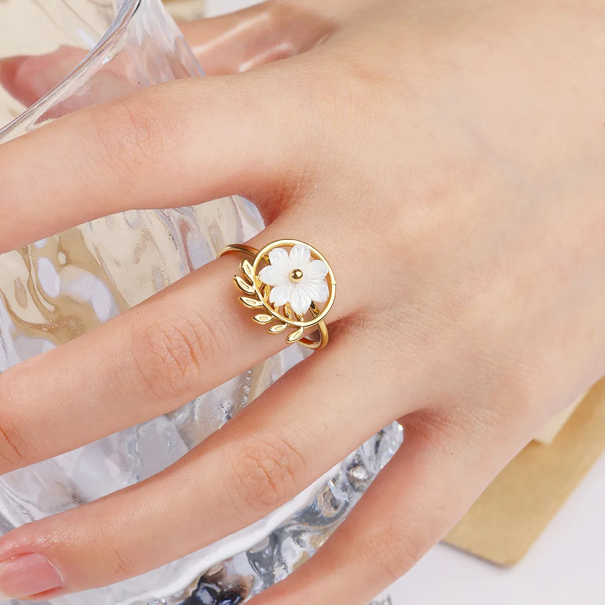 Wholesale Jewelry IG Style Flower 304 Stainless Steel Shell 18K Gold Plated Inlay Open Rings