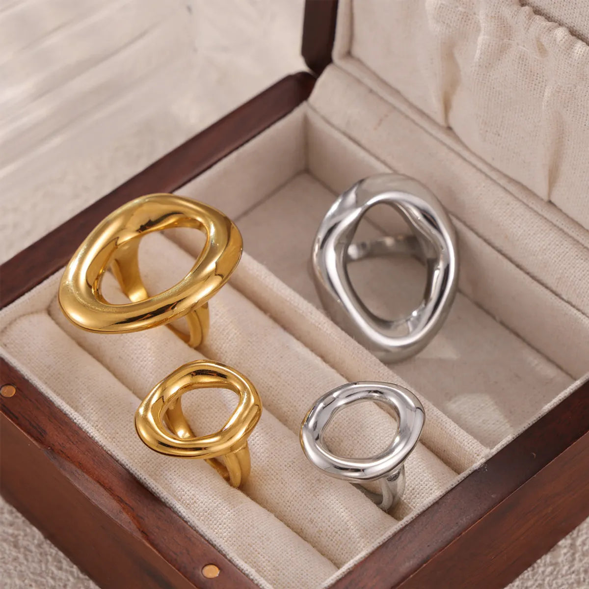 Wholesale Jewelry IG Style Simple Style Korean Style Oval 304 Stainless Steel 18K Gold Plated Hollow Out Rings