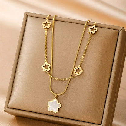 Wholesale Jewelry IG Style Sweet Flower Titanium Steel Plating Pendant Necklace