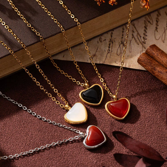 Wholesale Jewelry Imitation Natural Stone Red Agate Heartshaped Pendant Necklace Earrings Titanium Steel Electroplated 18K Gold