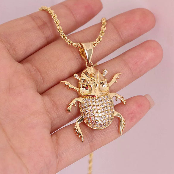 Wholesale Jewelry Insect Zodiac Style Copper Zircon Electroplated Inlaid Twist Chain Pendant Necklace