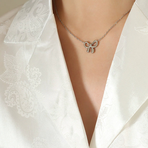 Wholesale Jewelry Kawaii Bow Pendant Necklace Titanium Steel Electroplating For Women