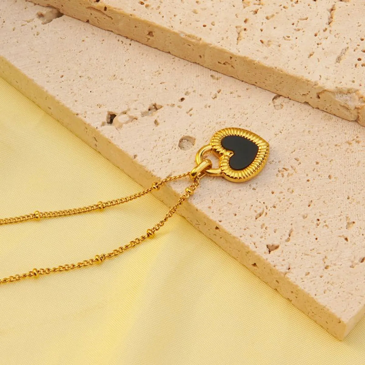 Wholesale Jewelry Lady Simple Style Classic Style Heart Shape 304 Stainless Steel 18K Gold Plated Plating Pendant Necklace