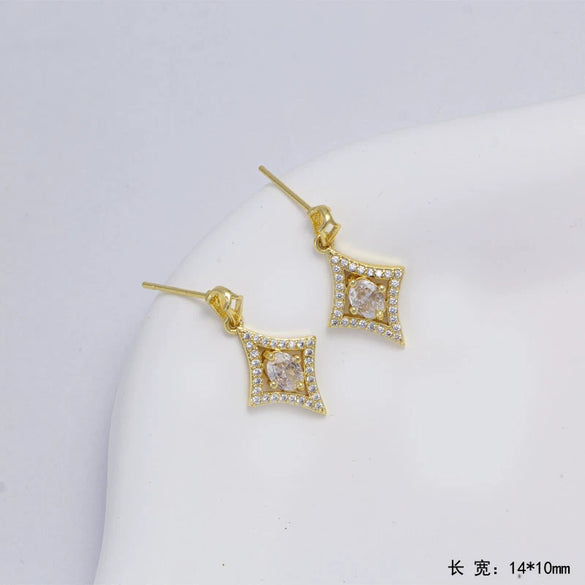 Wholesale Jewelry Light Luxury Geometric Quadrilateral Copper Inlaid Zircon Electroplated Pendant Necklace And Earrings Set For Women