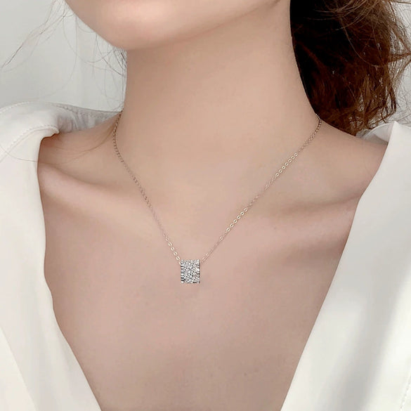 Wholesale Jewelry Light Luxury Geometric 925 Sterling Silver And Diamond Pendant Necklace For Women