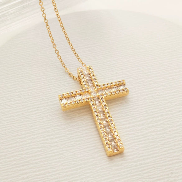 Wholesale Jewelry Light Luxury Geometric Titanium Steel And Copper Cross Pendant O Chain Necklace For Women