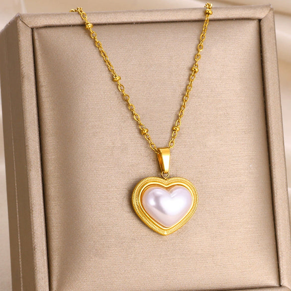 Wholesale Jewelry Light Luxury Stainless Steel Imitation Pearl Love Pendant Electroplated Necklace
