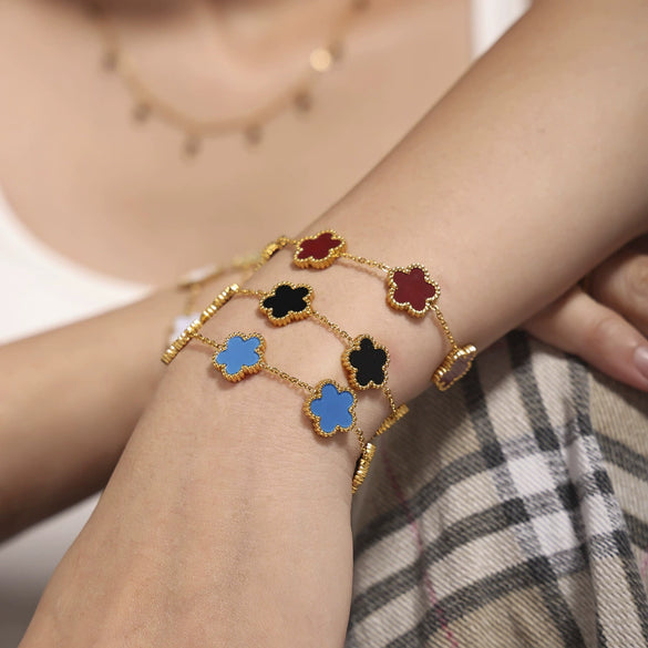 Wholesale Jewelry Light Luxury Style Geometric And Flower Pattern Stainless Steel Bracelet