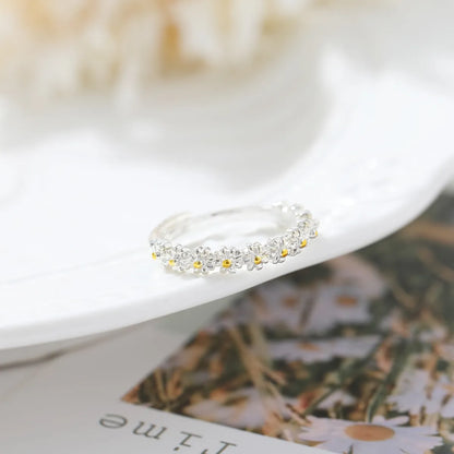 Wholesale Jewelry Little Daisy Two-color Flower Ring Gooddiy