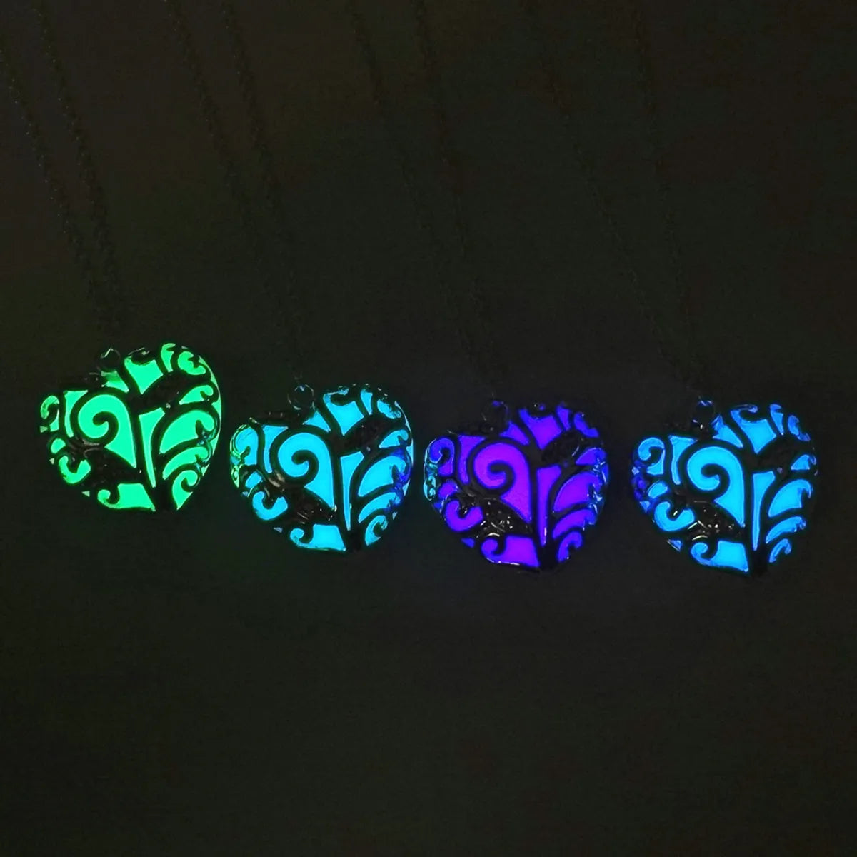 Wholesale Jewelry Luminous Heart-shaped Tree Of Life Pendant Necklace Gooddiy