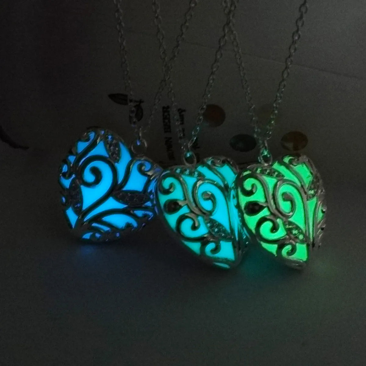 Wholesale Jewelry Luminous Heart-shaped Tree Of Life Pendant Necklace Gooddiy