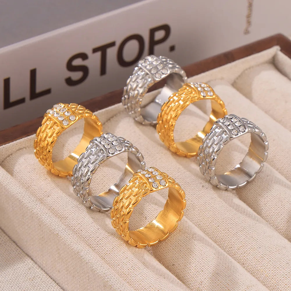 Wholesale Jewelry Luxurious Vacation Modern Style Solid Color Titanium Steel Rhinestones 18K Gold Plated Plating Inlay Rings