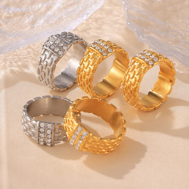 Wholesale Jewelry Luxurious Vacation Modern Style Solid Color Titanium Steel Rhinestones 18K Gold Plated Plating Inlay Rings