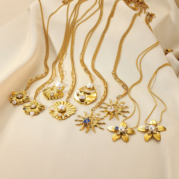 Wholesale Jewelry Medieval Style Imitation Pearl And Stainless Steel Flower Necklace With Electroplating Twist Chain For Women