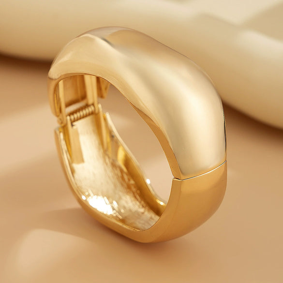 Wholesale Jewelry Minimalist Geometric Alloy And Pearl Bracelet Electroplated