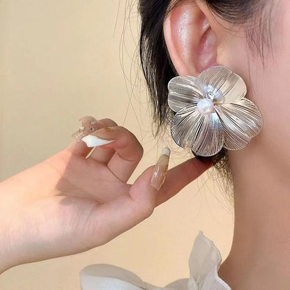 Wholesale Jewelry Modern Style Classic Style Flower Alloy Ear Studs