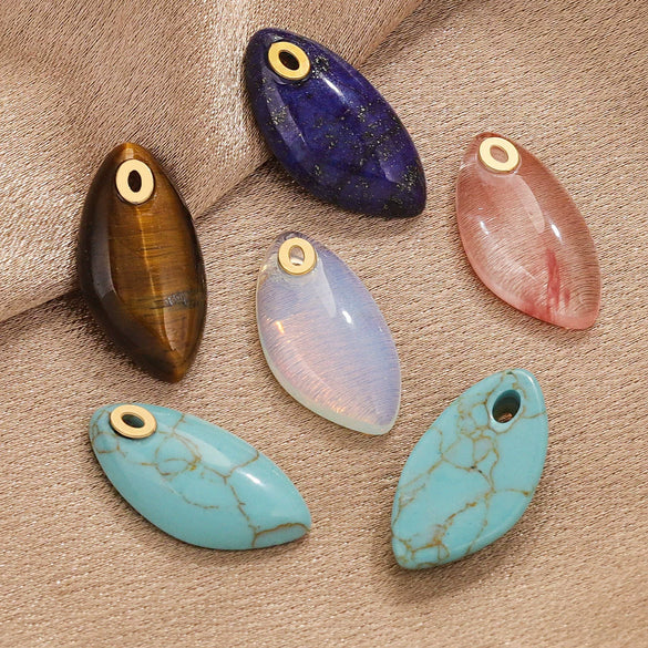 Wholesale Jewelry Natural Stone Pink Crystal Turquoise Stainless Steel Oval Pendant Necklace With Geometric Style And Electroplating Treatment