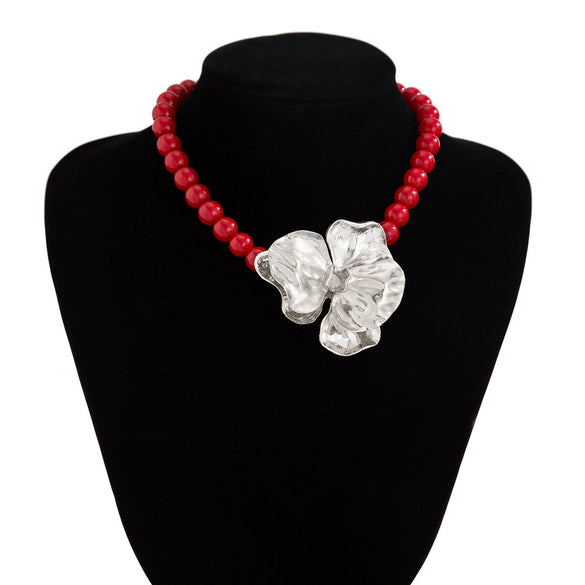 Wholesale Jewelry Niche Style Metal Alloy Flower Pendant Necklace With Electroplating Treatment