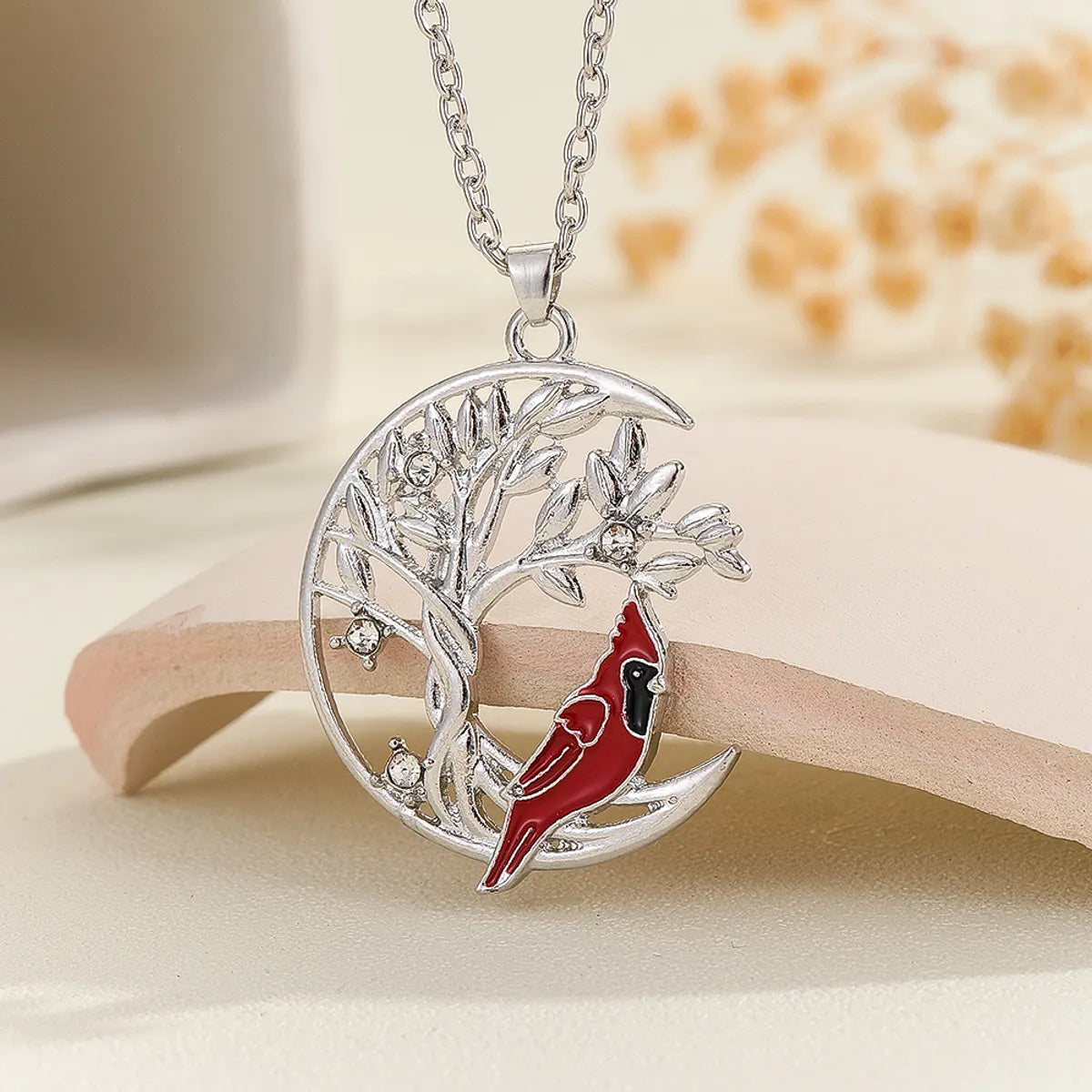 Wholesale Jewelry Pastoral Artistic Animal Life Tree Alloy Rhinestones Enamel Inlay Pendant Necklace