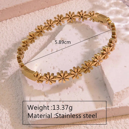 Wholesale Jewelry Princess Sweet Simple Style Flower 304 Stainless Steel 18K Gold Plated Plating Jewelry Set