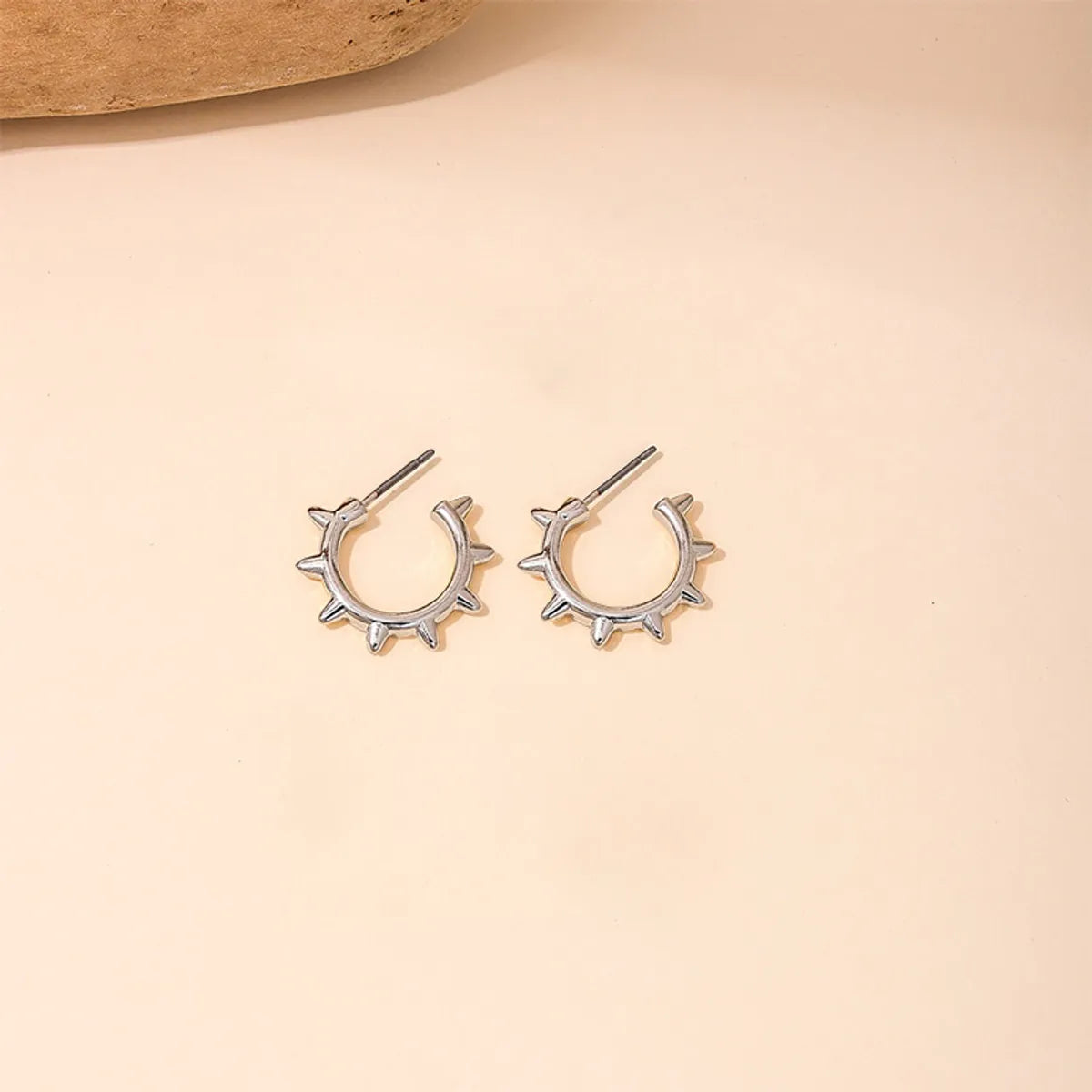 Wholesale Jewelry Punk Simple Style Gear Alloy Ear Studs