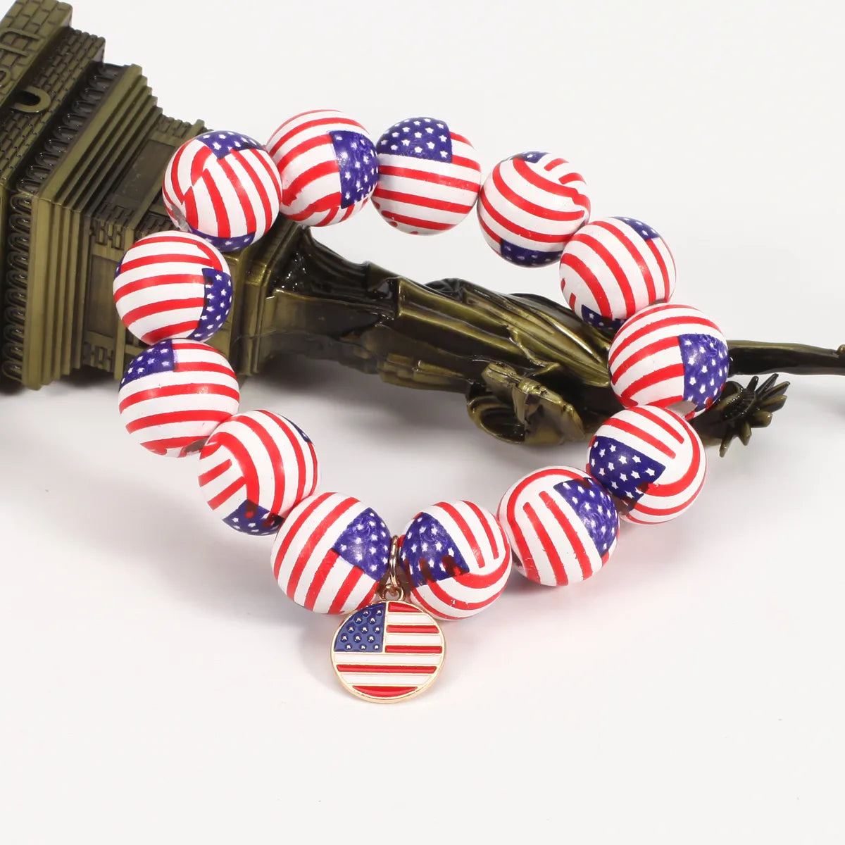 Wholesale Jewelry Retro American Flag Wood Beaded Bracelets