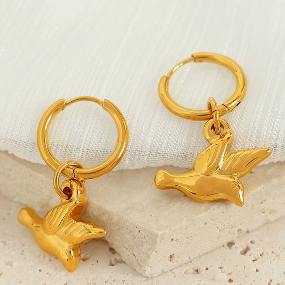 Wholesale Jewelry Retro Animal Style 316L Stainless Steel Electroplated Clavicle Chain Necklace With Bear Little Pig Small Animal Pattern