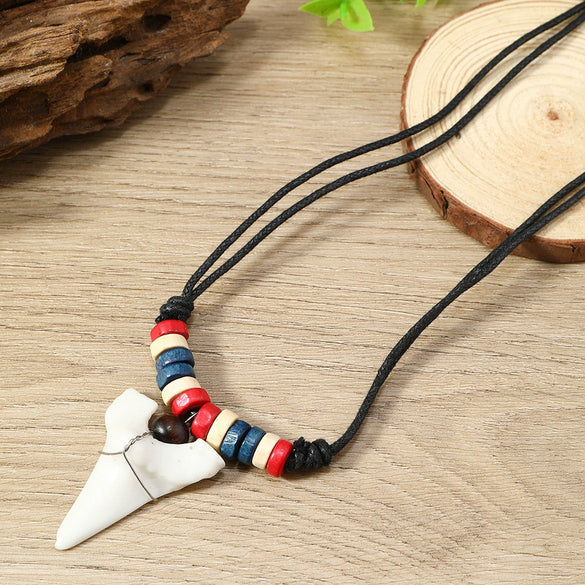 Wholesale Jewelry Retro Bohemian Wooden Beads Shell Pendant Shark Teeth Handmade Necklace