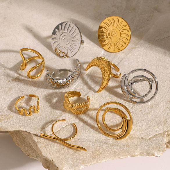 Wholesale Jewelry Retro Exaggerated Stainless Steel Round Geometric Sunflower Open Ring For Women With Electroplating