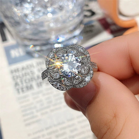 Wholesale Jewelry Retro Flowers Zircon Copper Women's Ring