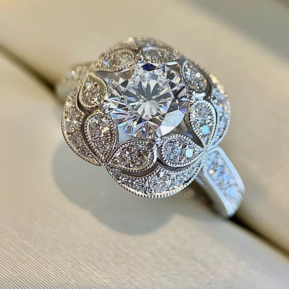 Wholesale Jewelry Retro Flowers Zircon Copper Women's Ring