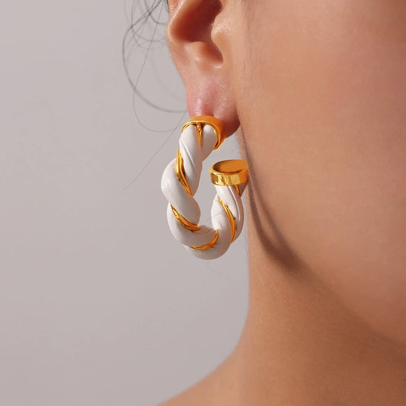 Wholesale Jewelry Retro Geometric Leather Surround Twist Copper Cshaped Earrings Electroplated