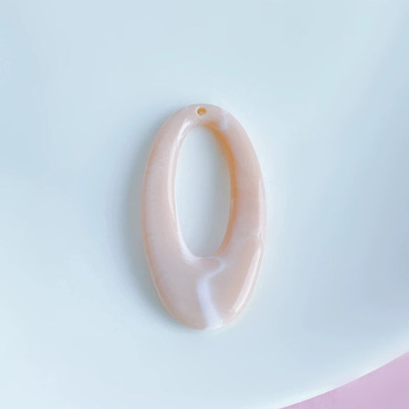 Wholesale Jewelry Retro Geometric Style Oval Hollow Plastic Resin Pendant Earrings