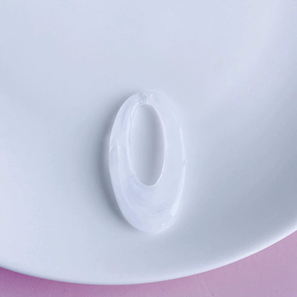 Wholesale Jewelry Retro Geometric Style Oval Hollow Plastic Resin Pendant Earrings