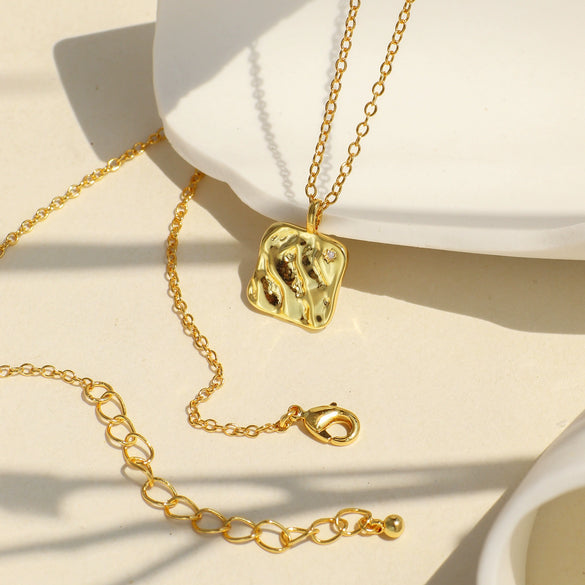Wholesale Jewelry Retro Geometric Wavy Square Copper Real Gold Inlaid Zircon Cross Chain Necklace