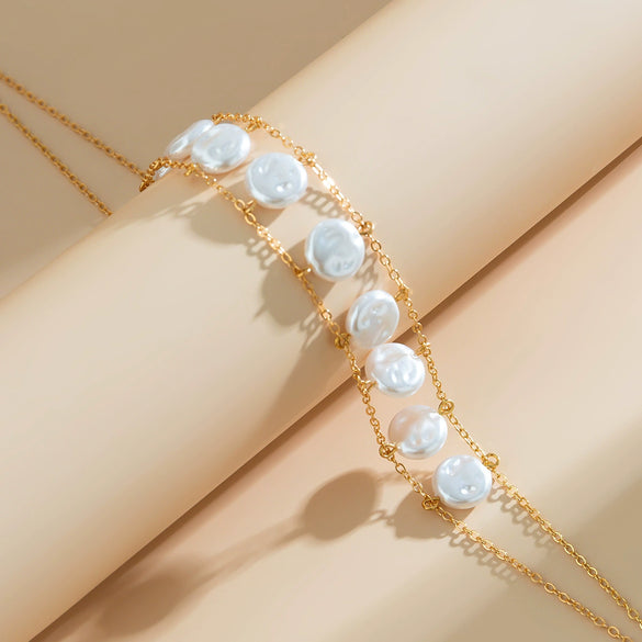Wholesale Jewelry Retro Oblate Imitation Pearl Necklace With Geometric Pattern And Electroplating Ochain For Women