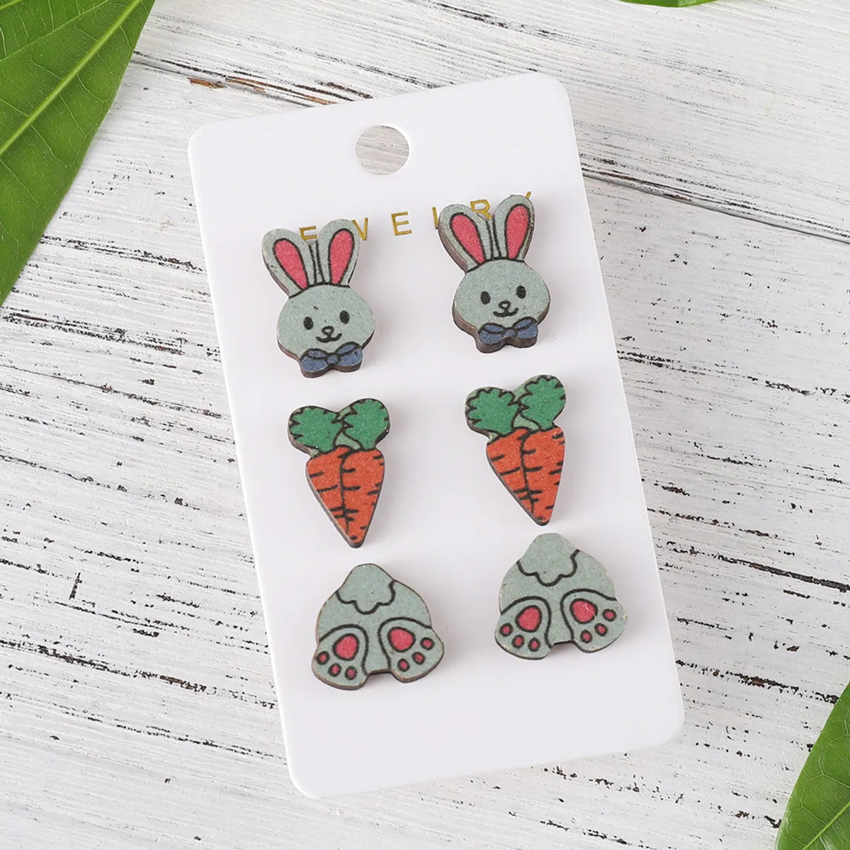 Wholesale Jewelry Retro Rabbit Carrot Wood Printing Ear Studs