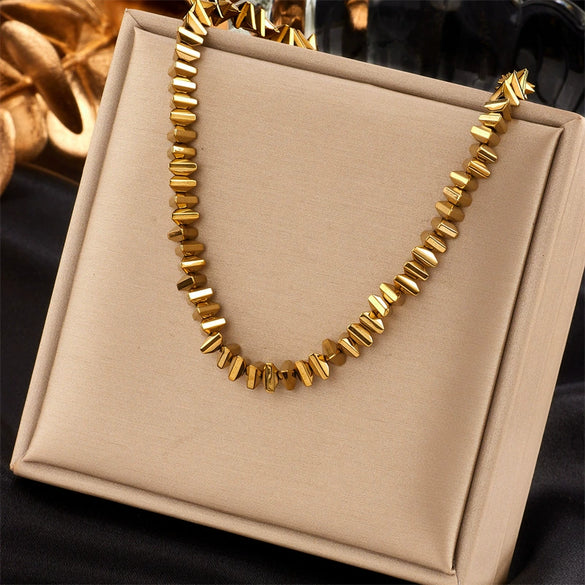 Wholesale Jewelry Retro Simple Geometric Three Dimensional Triangle Titanium Steel Beaded Woven Handmade Necklace