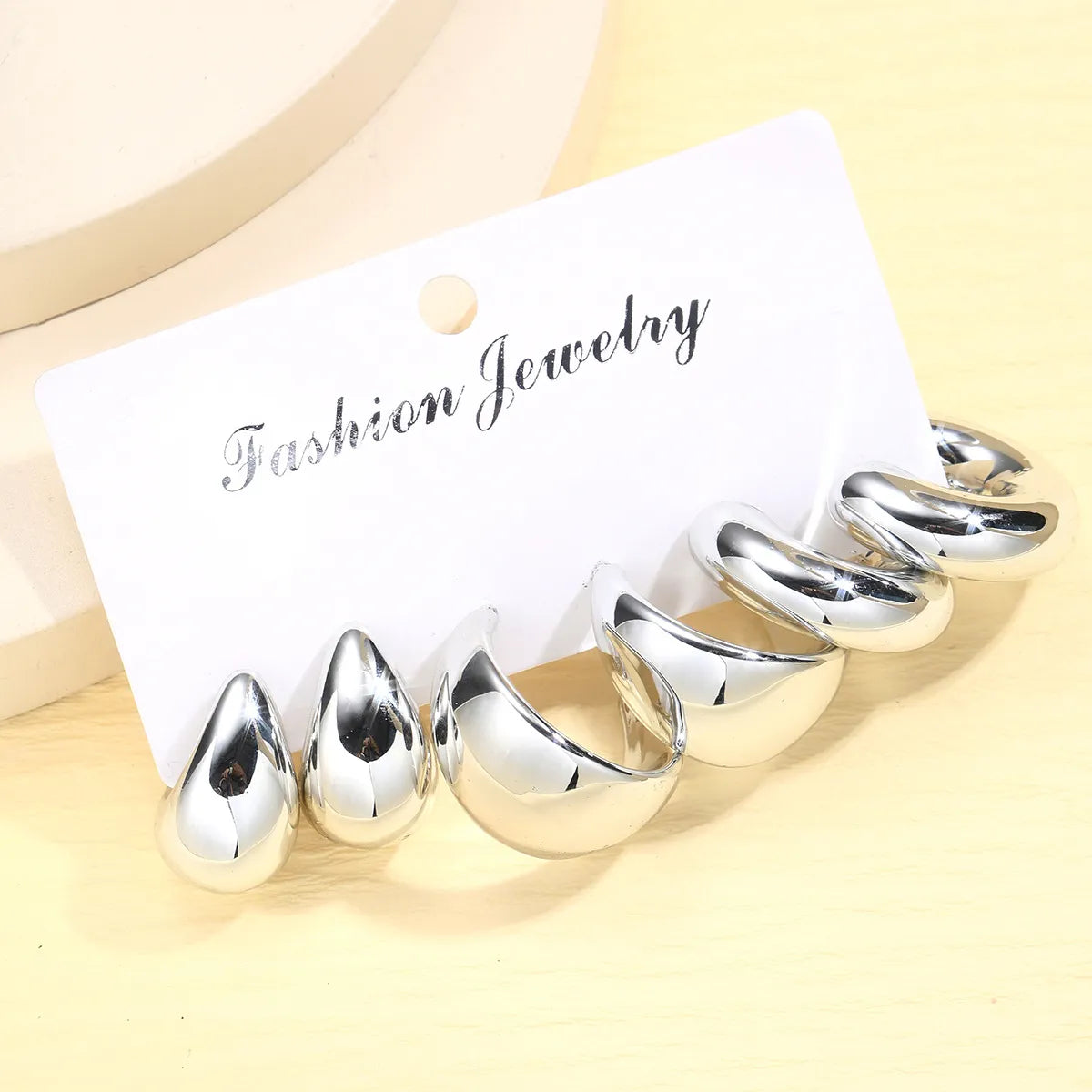 1 Set Retro Solid Color Plating Alloy Earrings