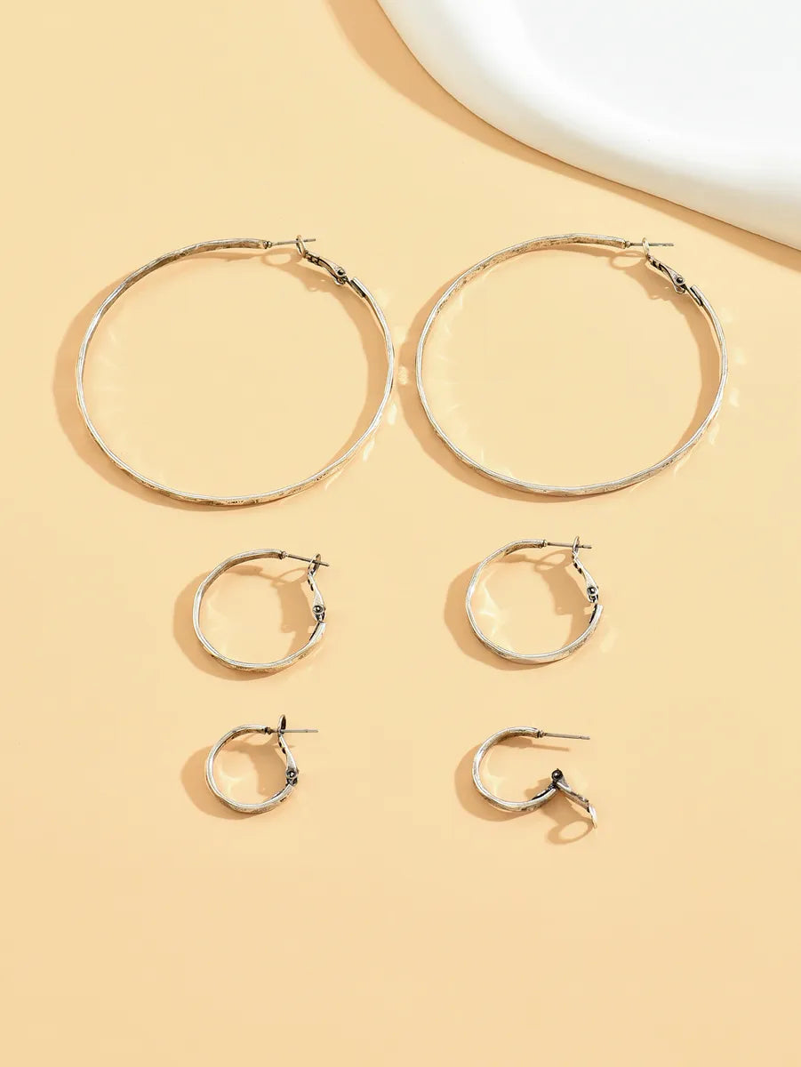 Wholesale Jewelry Retro Streetwear Solid Color Ferroalloy Hoop Earrings